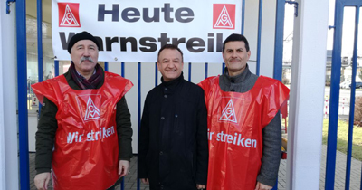 Almanya’da işçiler grev kararı aldı