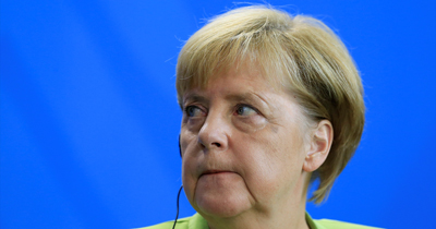 Merkel'e yapılan ikinci koronavirüs testi de negatif çıktı