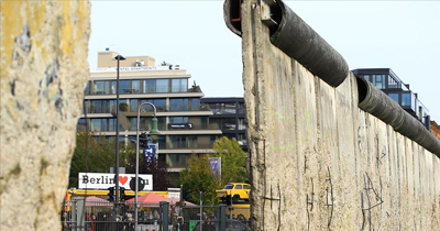 Berlin Duvarı derin izler bıraktı