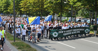 Dortmund’da Srebrenitsa için barış yürüyüşü