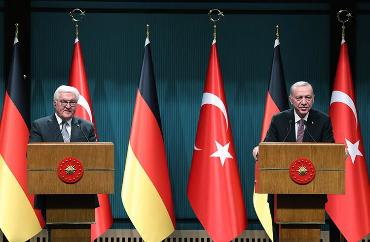 Erdoğan ve Steinmeier’in ortak basın toplantısından yansımalar