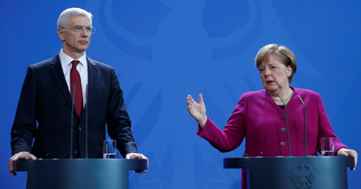 Merkel ile Karins AB’deki sorunları ele aldılar
