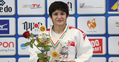 Tuğçe judoda altın madalya kazandı