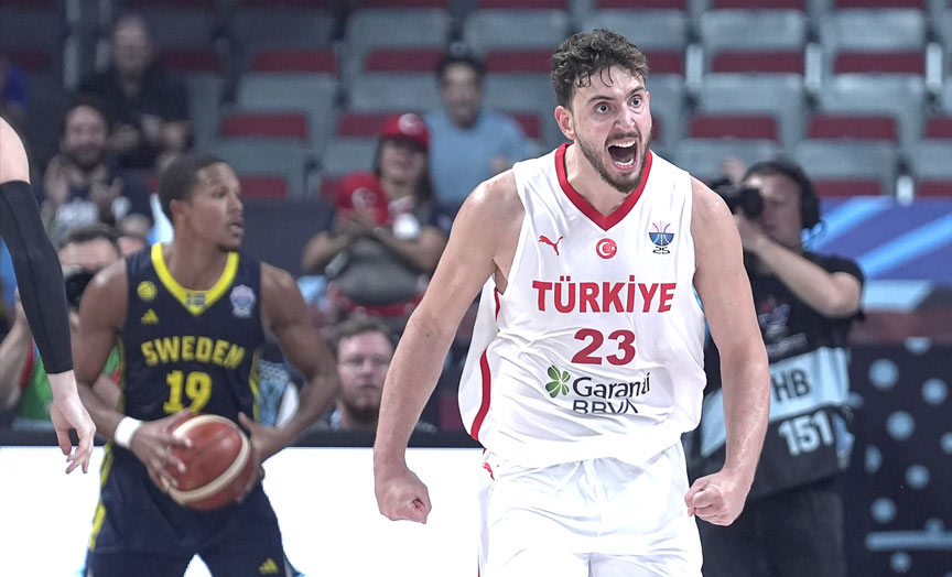 Türkiye, 2025 Avrupa Basketbol Şampiyonası'nda çeyrek finale yükseldi