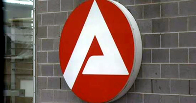 Almanya'da işsiz sayısı bir önceki aya göre azaldı Almanya'da işsiz sayısı bir önceki aya göre azaldı