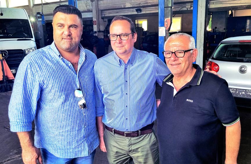 Başkan Kufen Auto Bakr’ı ziyaret etti