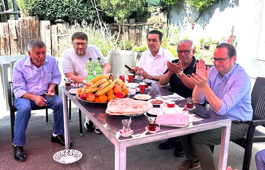 Başkan Kufen Auto Bakr’ı ziyaret etti