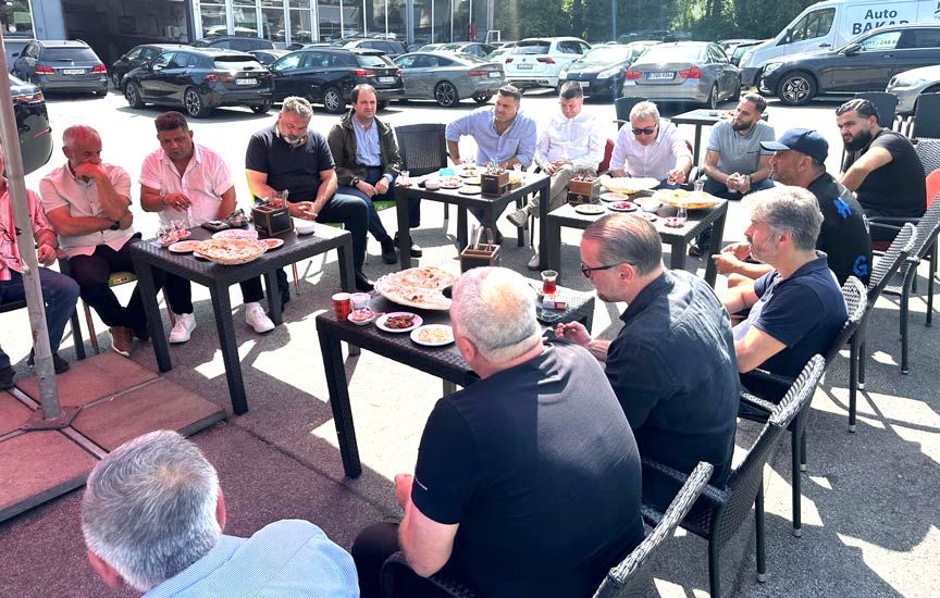 Başkan Kufen Auto Bakr’ı ziyaret etti