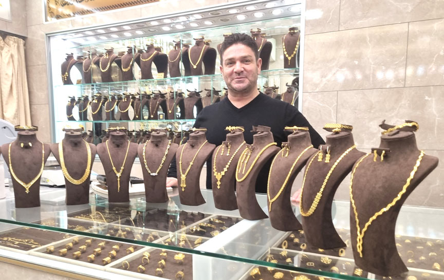 Herne Sarraf (Istanbul Juwelier) Cemal Öney
