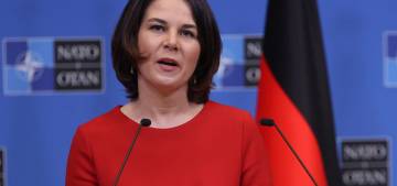 Bakan Baerbock NATO‘nun açık kapılı bir ittifak olduğunu söyledi
