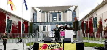 Başbakanlık Binası önünde fiyat artışları protesto edildi