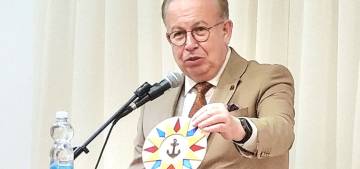 Cihat Yaycı’dan Essen’de Mavi Vatan konferansı Cihat Yaycı’dan Essen’de Mavi Vatan konferansı