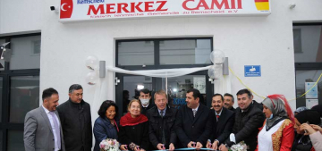 Remscheid merkez camisi ibadete açıldı