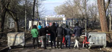 Sığınmacıların Avrupa nöbeti devam ediyor