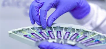 BioNTech'in koronavirüs aşısından olumlu sonuç BioNTech'in koronavirüs aşısından olumlu sonuç