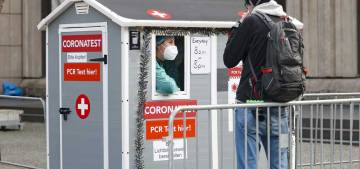 Koronavirüs salgınında karantina zorunluluğu devam ediyor Koronavirüs salgınında karantina zorunluluğu devam ediyor