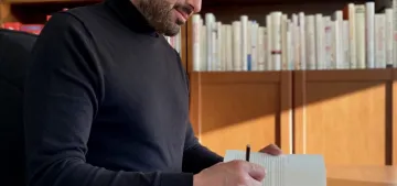 Ein Roman-Debüt vom feinsten Ein Roman-Debüt vom feinsten