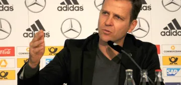 Oliver Bierhof Almanya Futbol Federasyonu’ndaki görevinden istifa etti