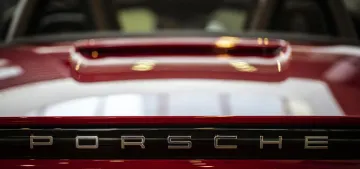 Porsche'nin küresel satışlarında düşüş kaydedildi Porsche'nin küresel satışlarında düşüş kaydedildi