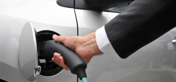 2032’ye kadar binek araçların yarısının elektrikli olması bekleniyor 2032’ye kadar binek araçların yarısının elektrikli olması bekleniyor