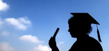 Köln Üniversitesi Filistin taraftarı Yahudi profesöre gönderdiği daveti geri çekti Köln Üniversitesi Filistin taraftarı Yahudi profesöre gönderdiği daveti geri çekti