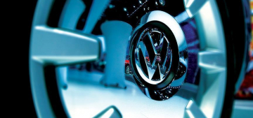 Elektrikli otomobil üretiminde rekabet yüzünden VW işçi mi çıkaracak?