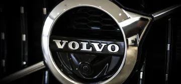 Volvo Rusya'ya araç sevkiyatını askıya aldı