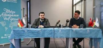 YEE, Berlin'de ikinci bir okulla iş birliği anlaşması imzaladı YEE, Berlin'de ikinci bir okulla iş birliği anlaşması imzaladı