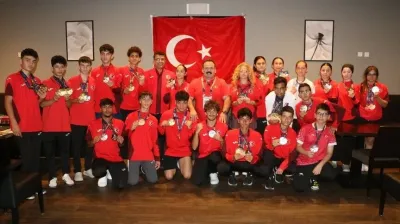 Türkiye Avrupa Gençlik Oyunları'nda 9 altın madalya kazandı Türkiye Avrupa Gençlik Oyunları'nda 9 altın madalya kazandı