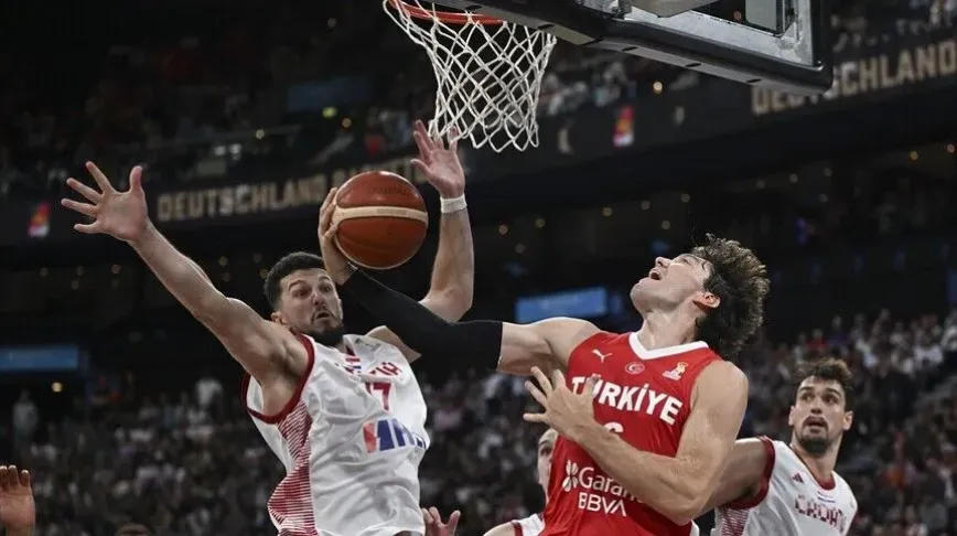 12 Dev Adam Hırvatistan'a 95-94 mağlup oldu