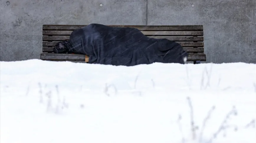 Almanya'da 17,6 milyon kişi yoksulluk tehdidi altında Almanya'da 17,6 milyon kişi yoksulluk tehdidi altında