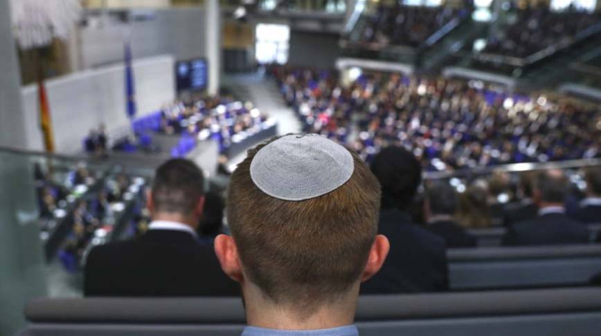 Almanya, soykırımından kurtulanlara yaklaşık 1 milyar Euro ödeyecek Almanya, soykırımından kurtulanlara yaklaşık 1 milyar Euro ödeyecek