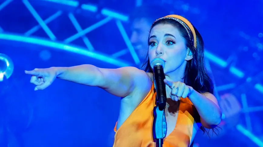 KARSU 18 Nisan'da Bonn’da sevenleriyle buluşuyor KARSU 18 Nisan'da Bonn’da sevenleriyle buluşuyor