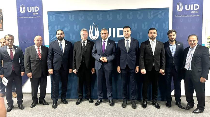 Dursun Baş yeniden UID Ruhr Bölge Başkanı seçildi Dursun Baş yeniden UID Ruhr Bölge Başkanı seçildi